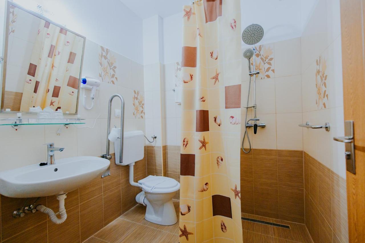 Hotel Tusnad BaileTusnad Luaran gambar