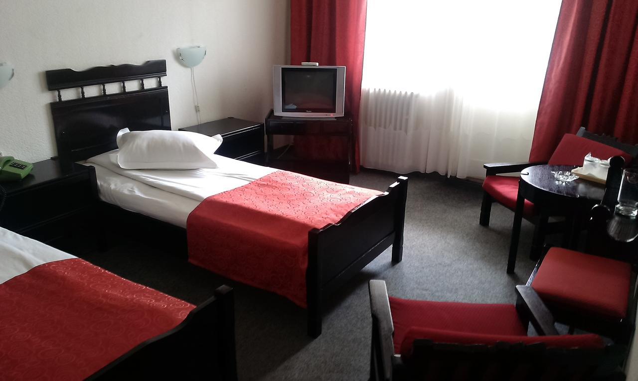 Hotel Tusnad BaileTusnad Luaran gambar